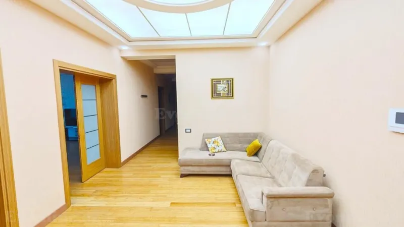 Satılır 4 otaqlı Mənzil Yeni tikili 185 m² Nizami m. - şəkil 16