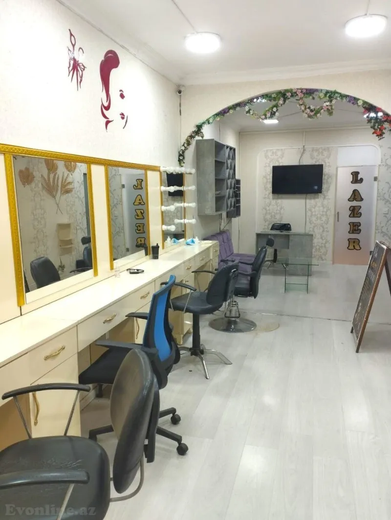 Satılır Obyekt 40 m² Memar Əcəmi m.