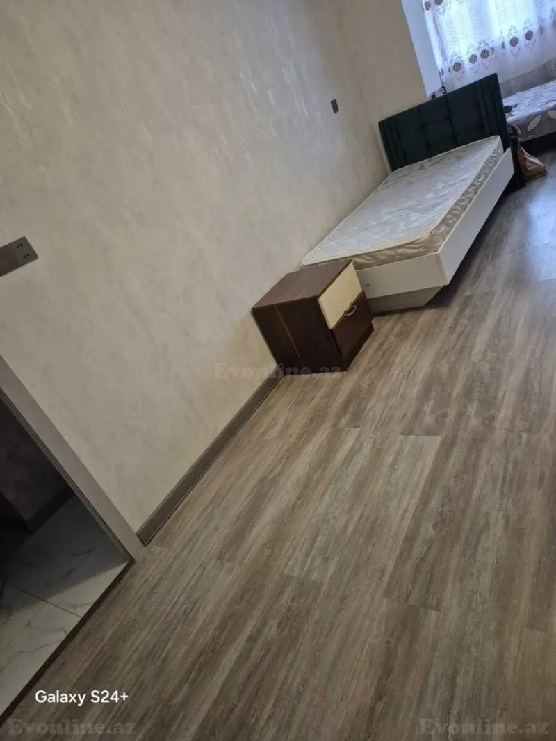 Kirayə verilir 2 otaqlı Mənzil Köhnə tikili 45 m² İnşaatçılar m. - şəkil 4