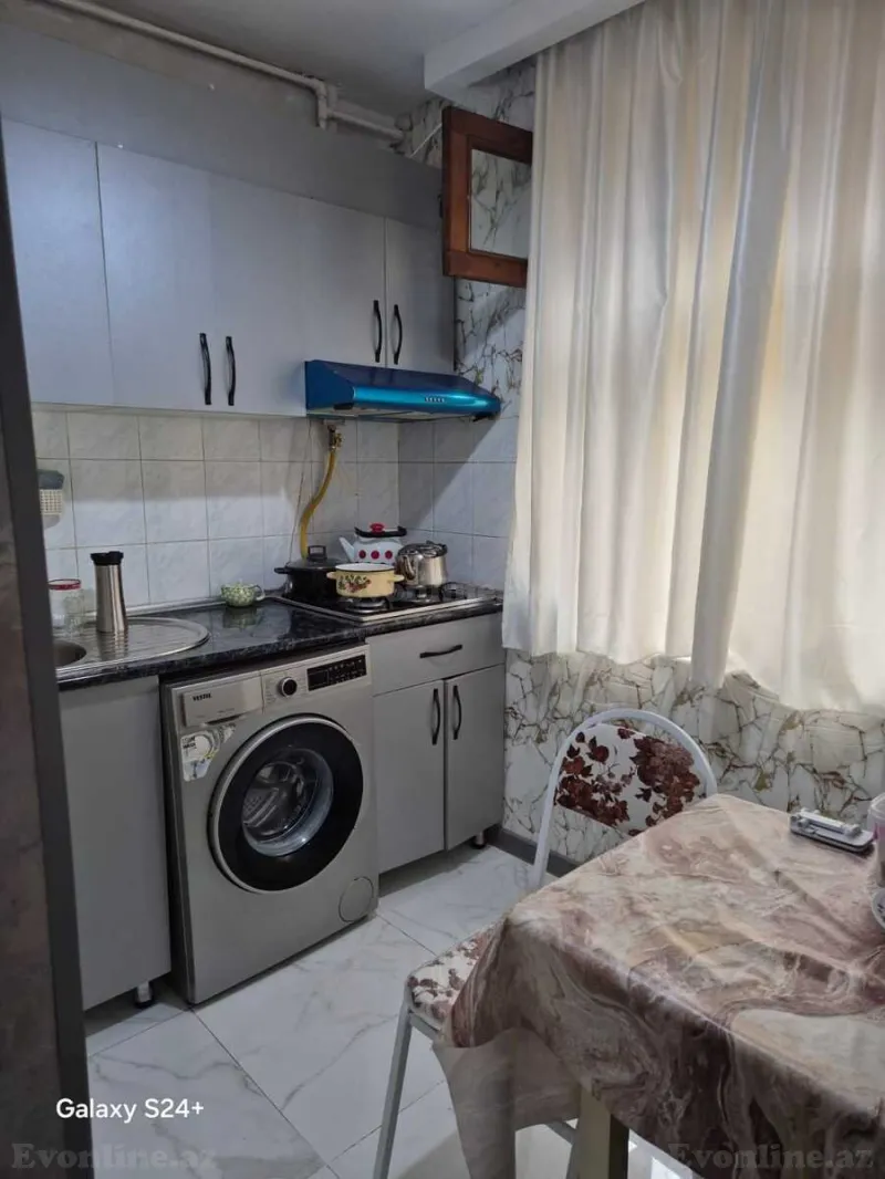 Kirayə verilir 2 otaqlı Mənzil Köhnə tikili 45 m² İnşaatçılar m. - şəkil 5