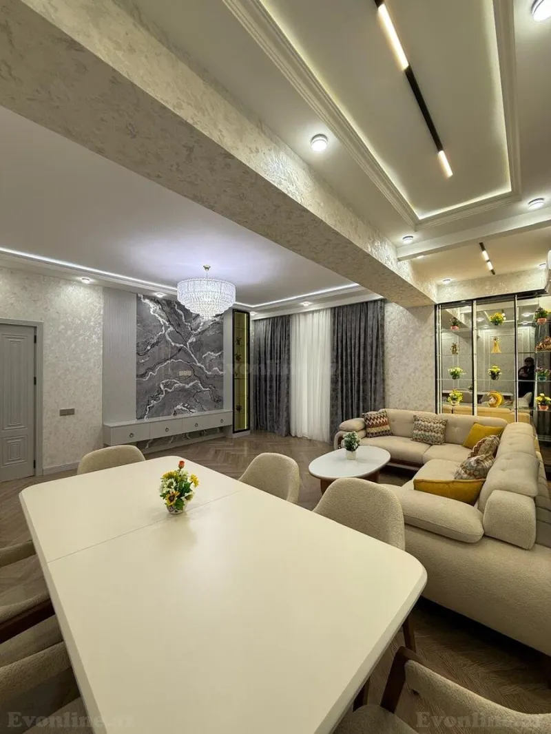 Satılır 3 otaqlı Mənzil Yeni tikili 158 m² Nəsimi r. - şəkil 2