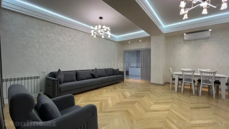 Kirayə verilir 3 otaqlı Mənzil Yeni tikili 160 m² Xətai r.