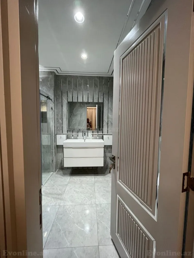 Kirayə verilir 3 otaqlı Mənzil Yeni tikili 160 m² Xətai r. - şəkil 25