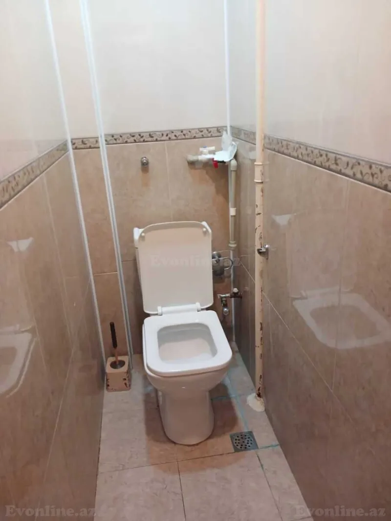 Satılır 5 otaqlı Mənzil Köhnə tikili 110 m² Badamdar - şəkil 3