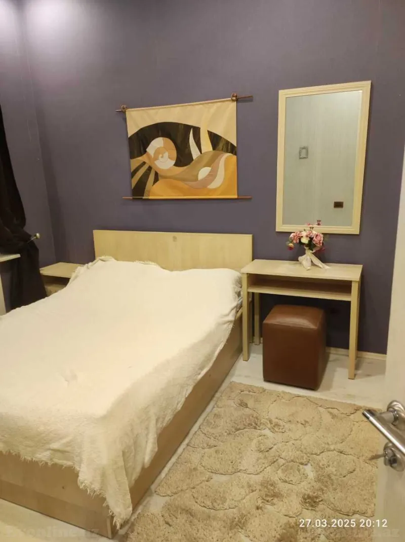 Kirayə verilir 2 otaqlı Mənzil Köhnə tikili 60 m² Sahil m. - şəkil 3