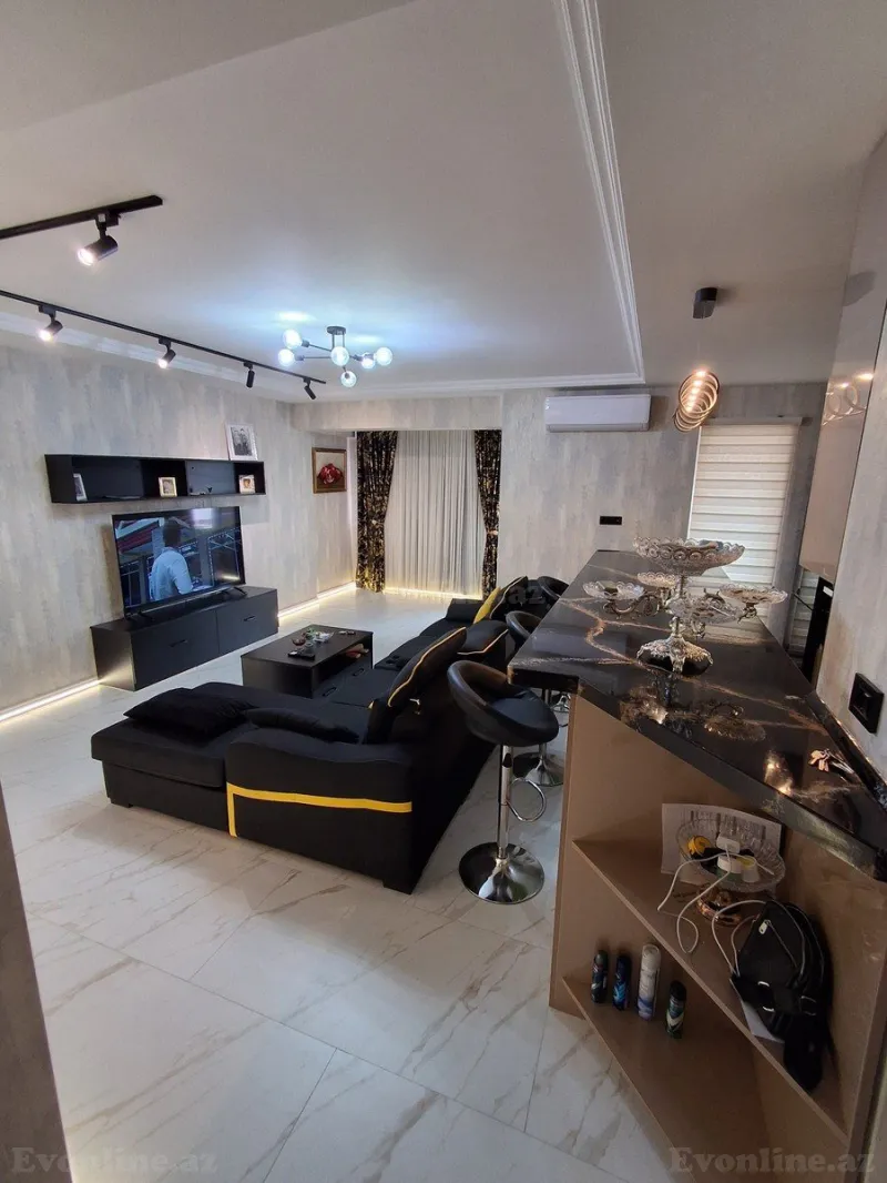 Satılır 3 otaqlı Mənzil Yeni tikili 115 m² Neftçilər m. - şəkil 2