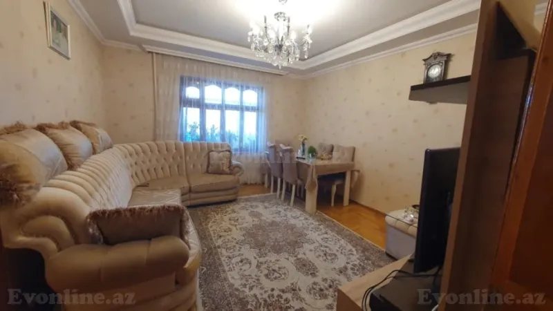 Satılır 3 otaqlı Mənzil Köhnə tikili 80 m² Xalqlar Dostluğu m.