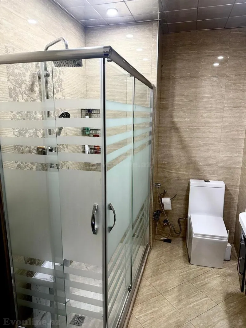 Satılır 3 otaqlı Mənzil Yeni tikili 176 m² 28 May m. - şəkil 28