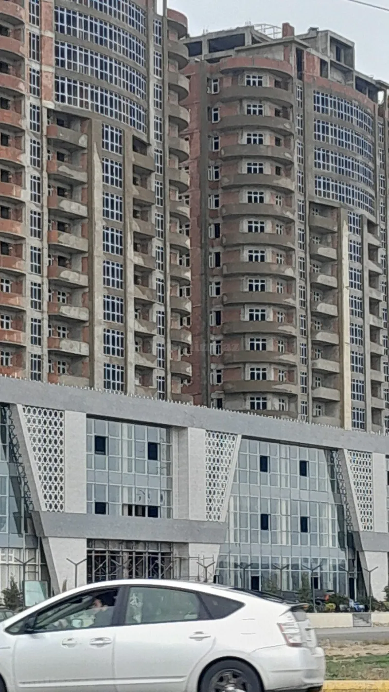 Bakı, Qaradağ r., Lökbatanda 2 otaqlı mənzil satılır