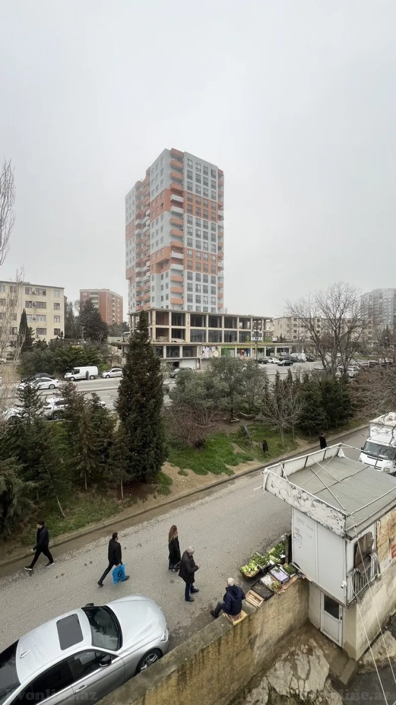Satılır 2 otaqlı Mənzil Köhnə tikili 55 m² 2-ci mikrorayon - şəkil 2