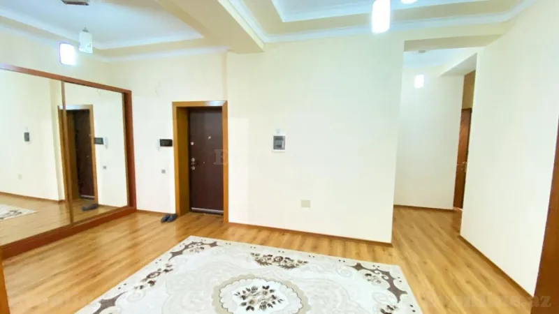 Kirayə verilir 4 otaqlı Mənzil Yeni tikili 210 m² Nəsimi r. - şəkil 7