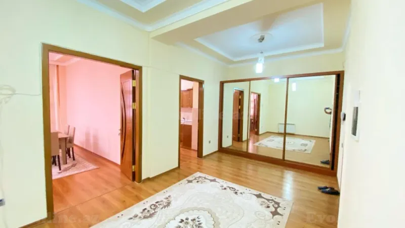 Kirayə verilir 4 otaqlı Mənzil Yeni tikili 210 m² Nəsimi r. - şəkil 12