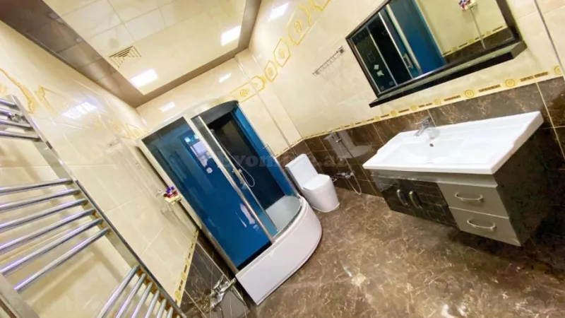 Kirayə verilir 4 otaqlı Mənzil Yeni tikili 210 m² Nəsimi r. - şəkil 14