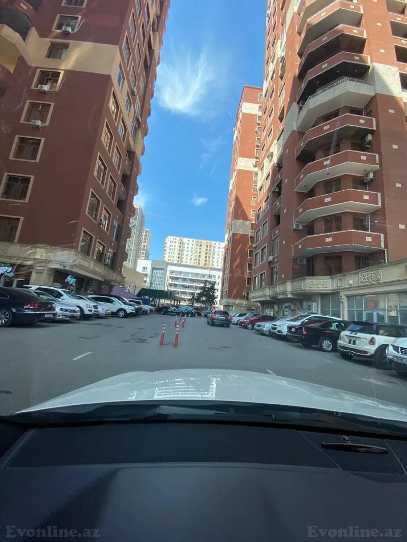 Kirayə verilir 4 otaqlı Mənzil Yeni tikili 210 m² Nəsimi r. - şəkil 15