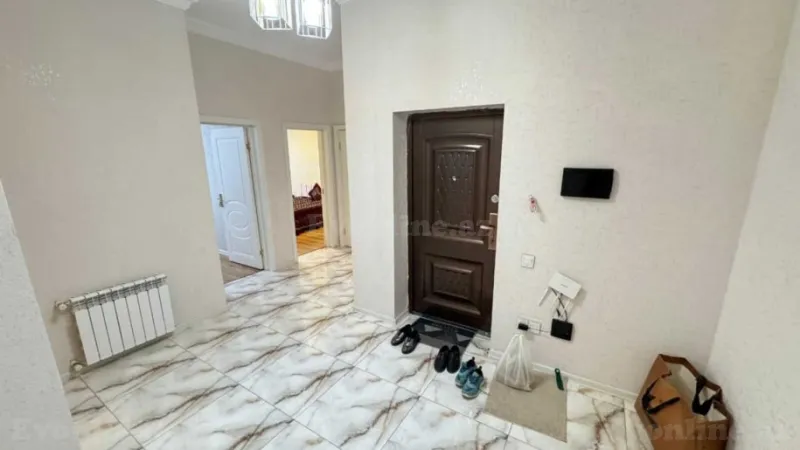 Kirayə verilir 2 otaqlı Mənzil Yeni tikili 80 m² Əhmədli m.