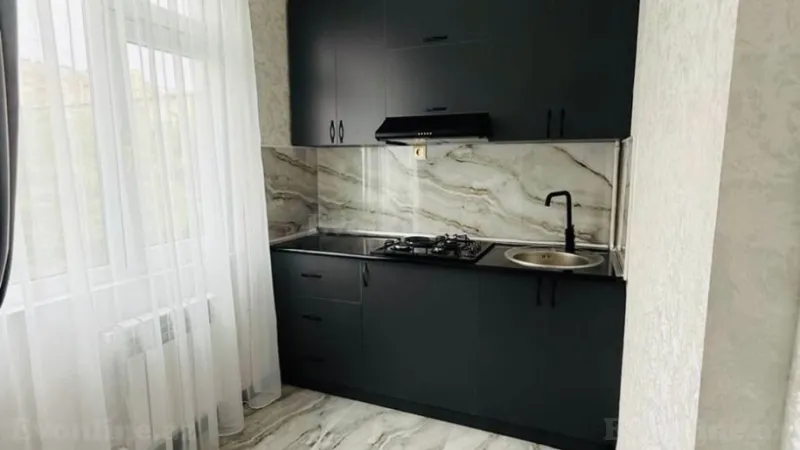 Satılır 2 otaqlı Mənzil Köhnə tikili 55 m² 4-cü mikrorayon - şəkil 16