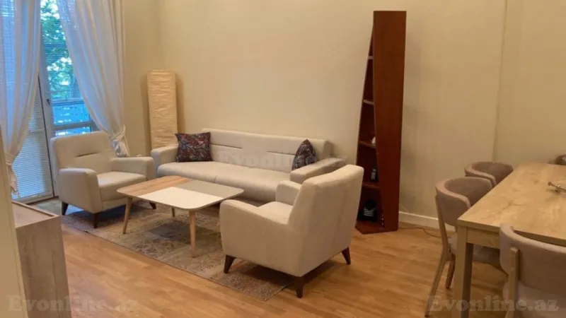 Bakı, Səbail r., İçərişəhər m.da 2 otaqlı mənzil kirayə verilir
