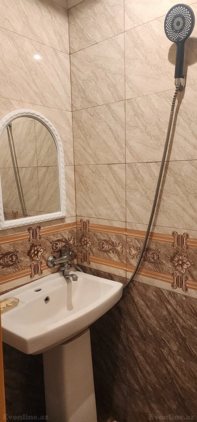 Kirayə verilir 1 otaqlı Mənzil Köhnə tikili 30 m² 5-ci mikrorayon - şəkil 3