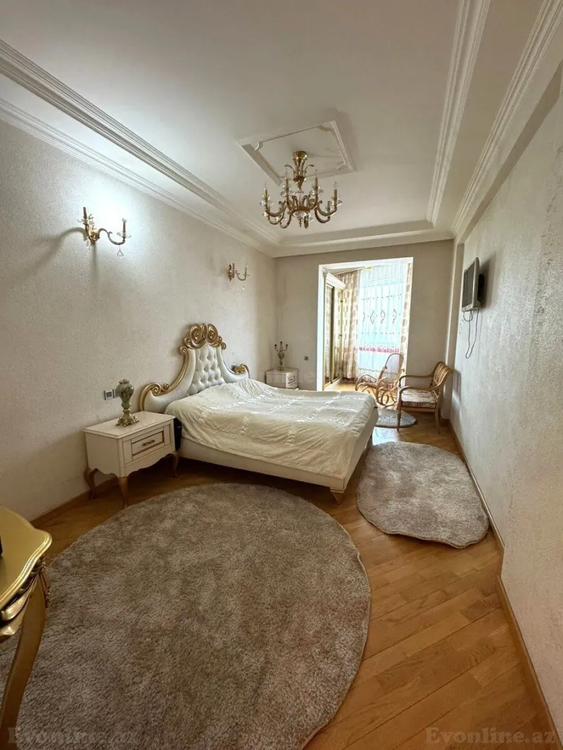 Satılır 4 otaqlı Mənzil Yeni tikili 185 m² Elmlər Akademiyası m. - şəkil 6