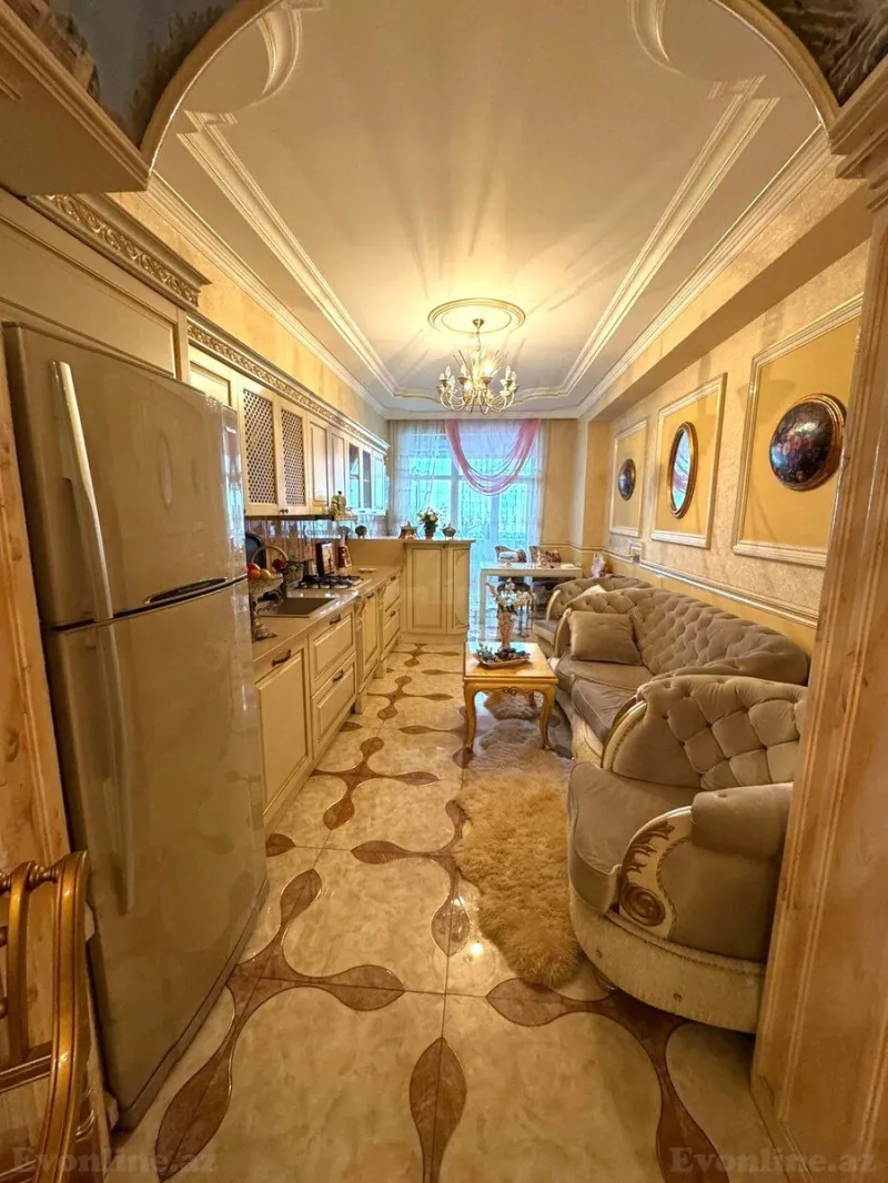 Satılır 4 otaqlı Mənzil Yeni tikili 185 m² Elmlər Akademiyası m. - şəkil 13