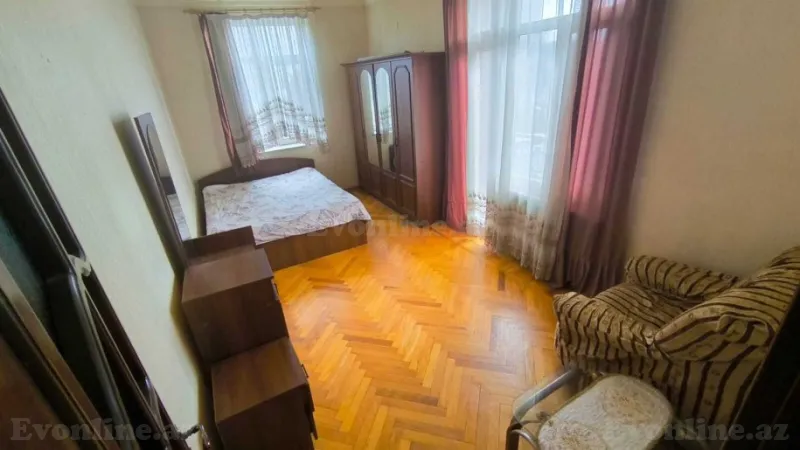 Kirayə verilir 2 otaqlı Mənzil Köhnə tikili 60 m² 28 May m. - şəkil 2