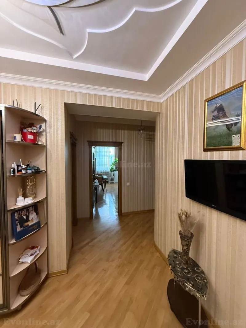 Satılır 3 otaqlı Mənzil Yeni tikili 146 m² Binəqədi r. - şəkil 2