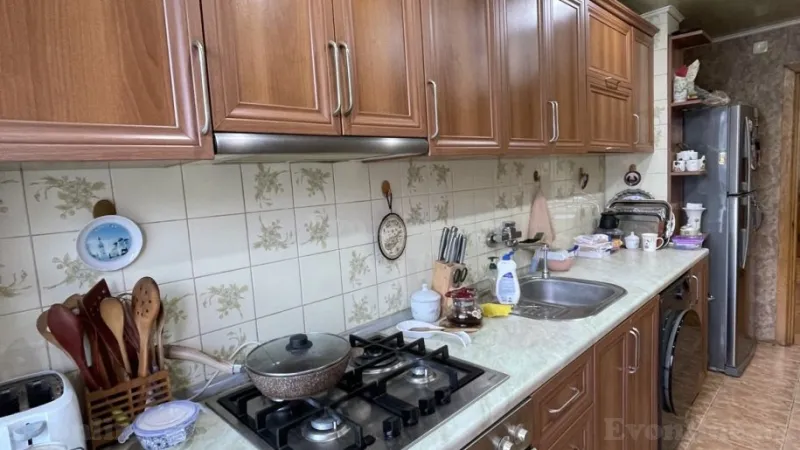 Satılır 3 otaqlı Mənzil Köhnə tikili 100 m² 28 May m. - şəkil 8