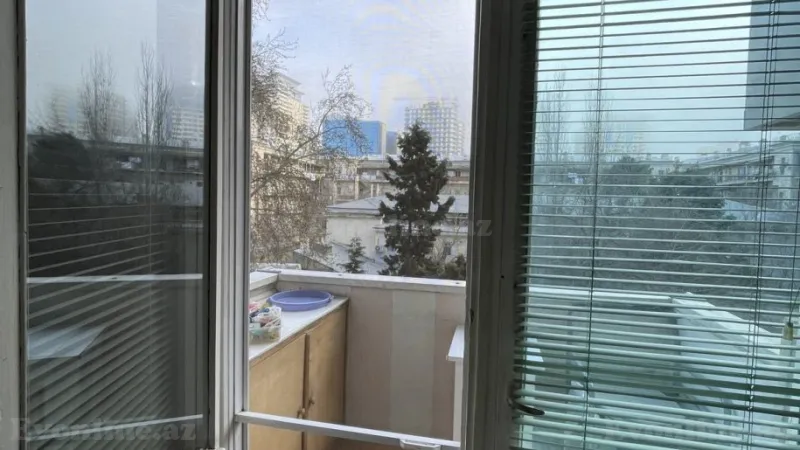 Satılır 3 otaqlı Mənzil Köhnə tikili 100 m² 28 May m. - şəkil 9