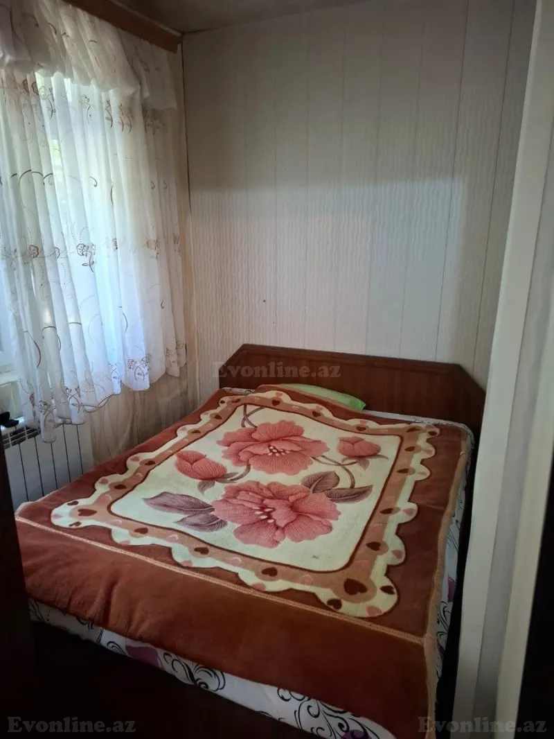 Kirayə verilir 2 otaqlı Mənzil Köhnə tikili 50 m² 3-cü mikrorayon