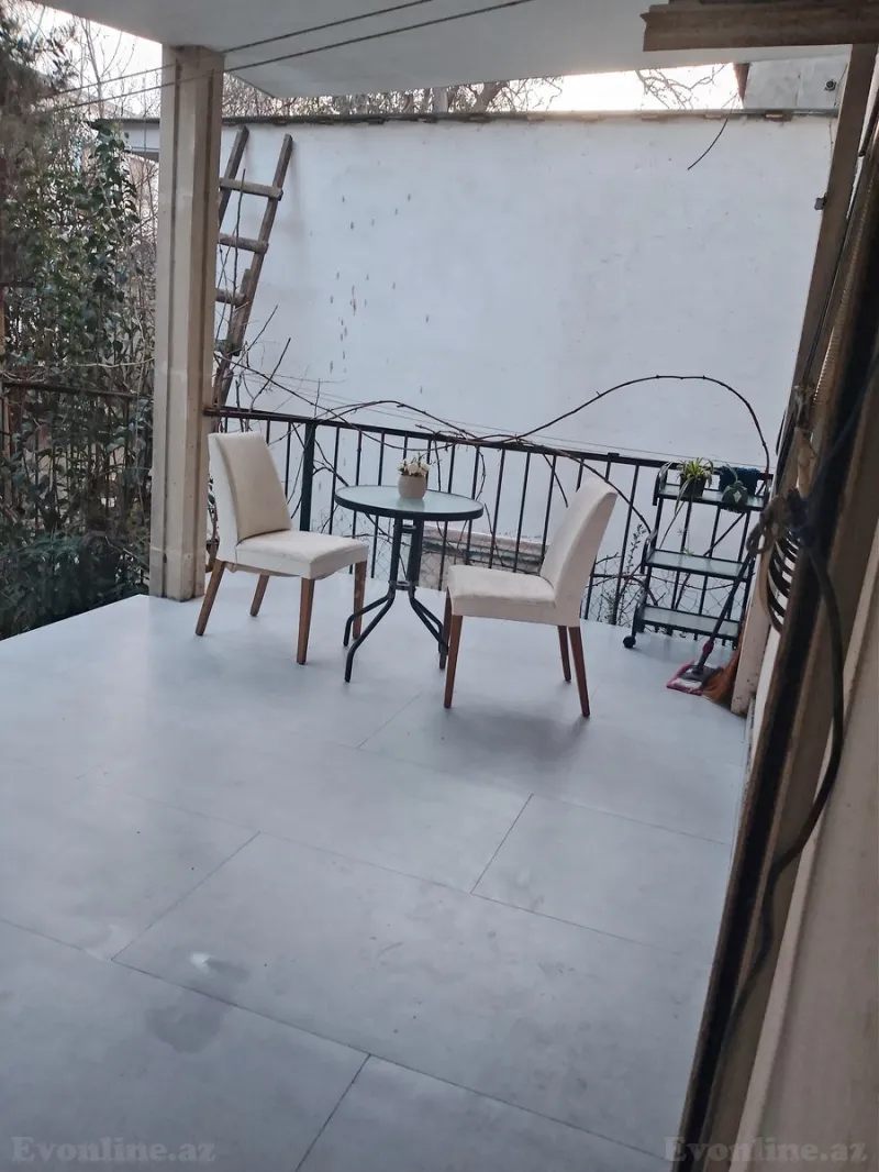 Kirayə verilir 2 otaqlı Mənzil Köhnə tikili 55 m² 4-cü mikrorayon - şəkil 11