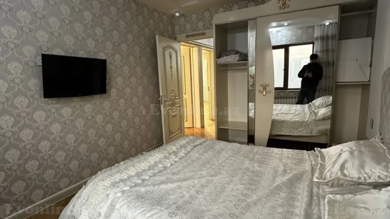 Kirayə verilir 3 otaqlı Mənzil Köhnə tikili 90 m² Yeni Yasamal - şəkil 12