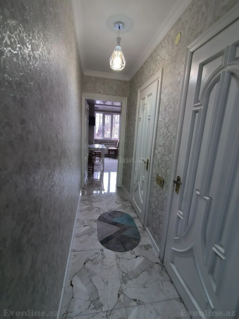 Satılır 3 otaqlı Mənzil Köhnə tikili 70 m² Neftçilər m. - şəkil 14