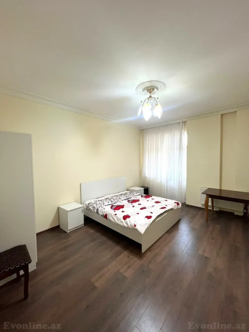 Kirayə verilir 3 otaqlı Mənzil Yeni tikili 120 m² Xətai m. - şəkil 3