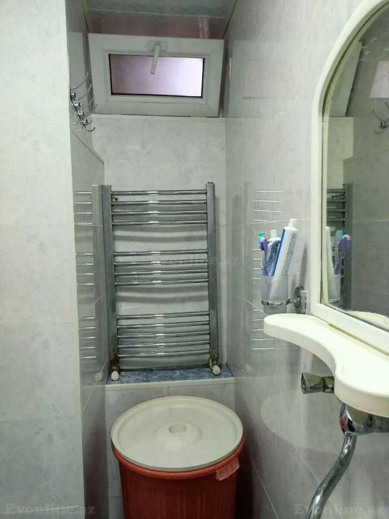 Satılır 3 otaqlı Mənzil Köhnə tikili 53 m² Bayıl - şəkil 3