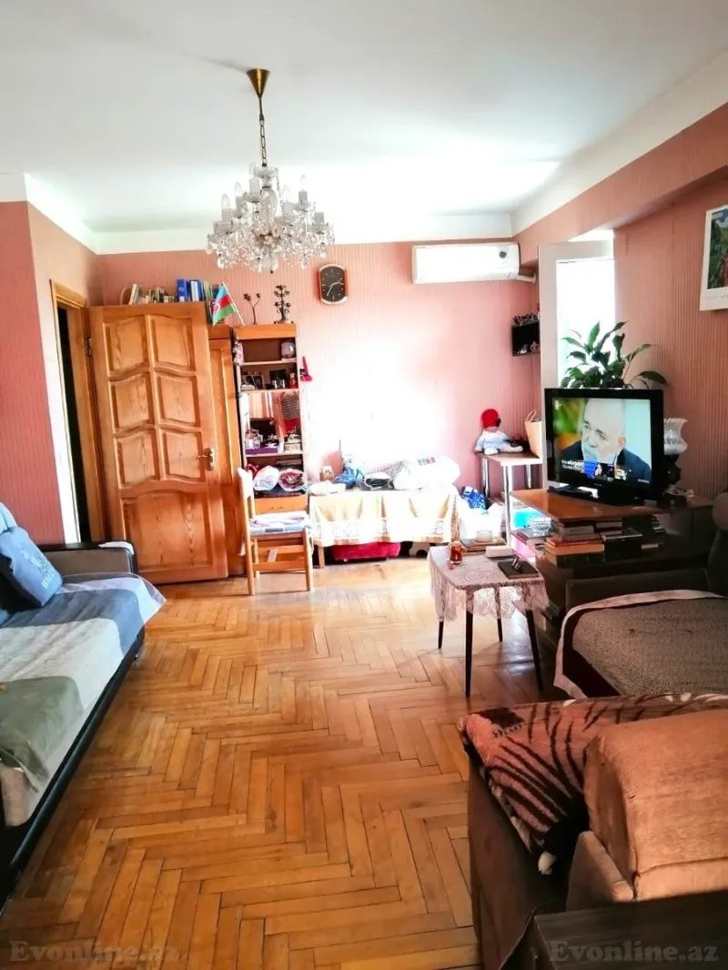 Satılır 3 otaqlı Mənzil Köhnə tikili 80 m² Nəriman Nərimanov m. - şəkil 2