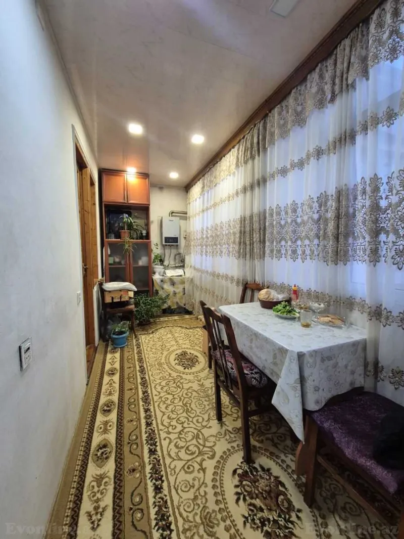 Satılır 4 otaqlı Mənzil Köhnə tikili 130 m² Yeni Yasamal - şəkil 12