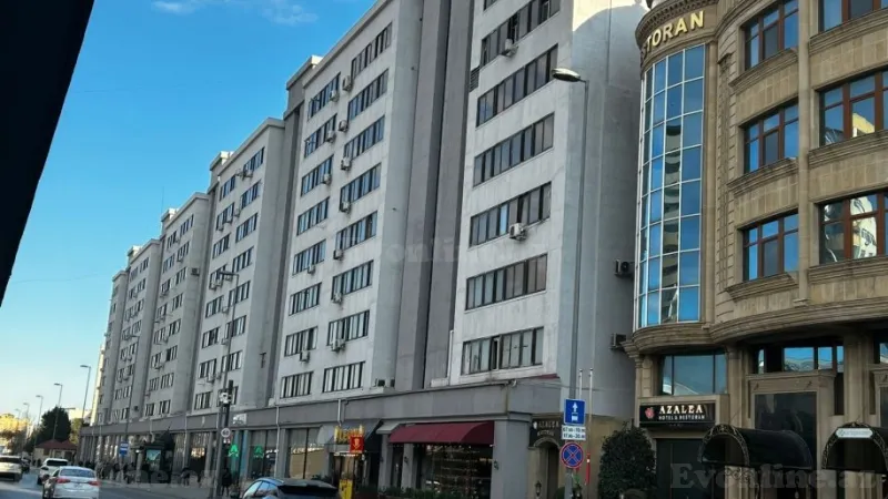 Satılır 3 otaqlı Mənzil Köhnə tikili 70 m² Nərimanov r.