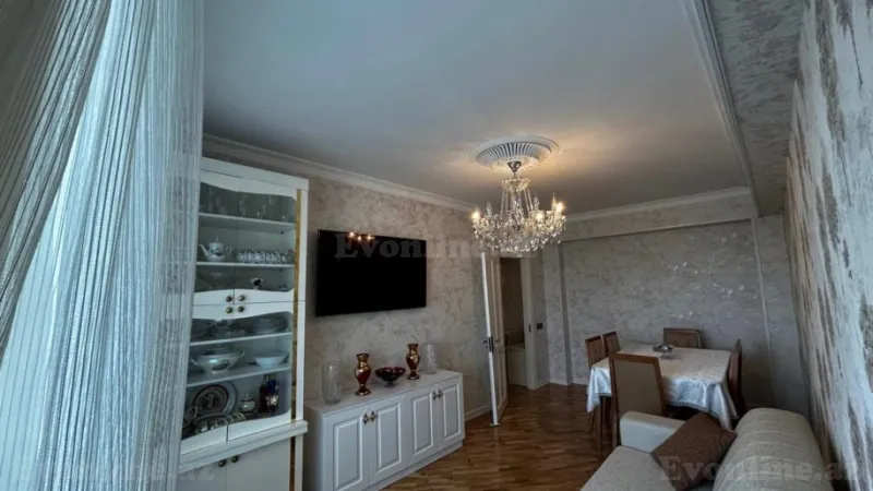 Satılır 3 otaqlı Mənzil Köhnə tikili 70 m² Nərimanov r. - şəkil 5