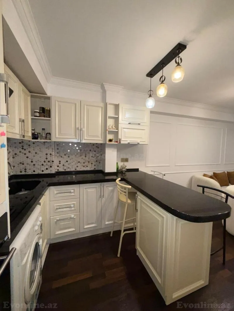 Satılır 2 otaqlı Mənzil Yeni tikili 45 m² Gənclik m. - şəkil 6