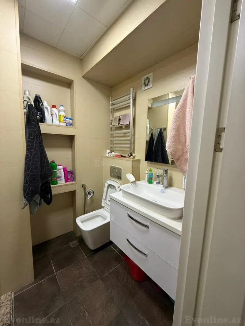 Satılır 2 otaqlı Mənzil Yeni tikili 45 m² Gənclik m. - şəkil 16