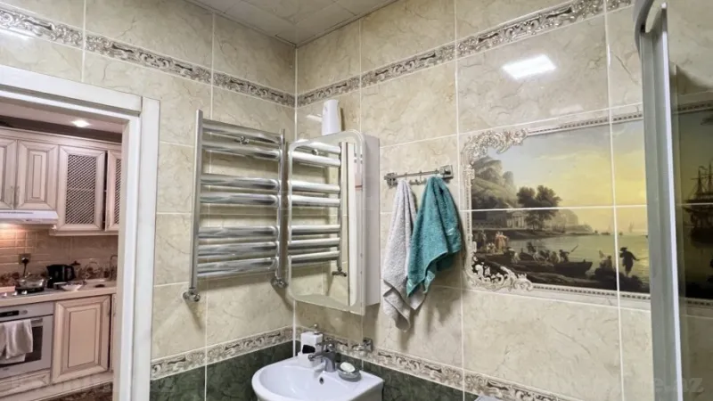 Satılır 3 otaqlı Mənzil Yeni tikili 75 m² Nərimanov r. - şəkil 12