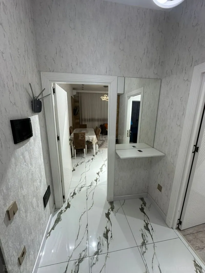 Satılır 3 otaqlı Mənzil Yeni tikili 67 m² Nərimanov r. - şəkil 2