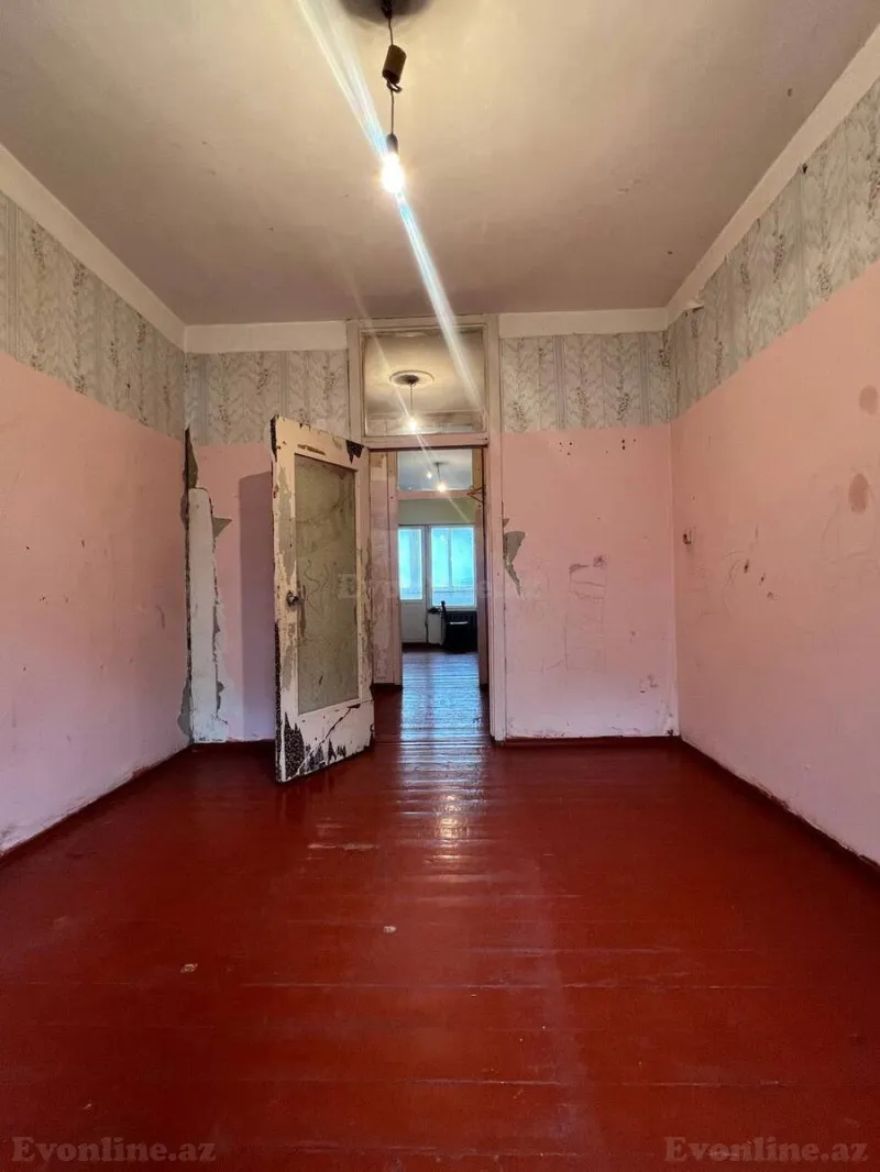Satılır 4 otaqlı Mənzil Köhnə tikili 85 m² Əhmədli