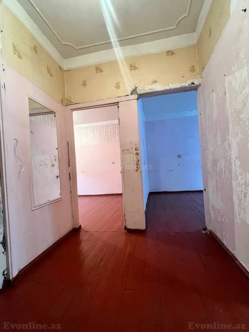 Satılır 4 otaqlı Mənzil Köhnə tikili 85 m² Əhmədli - şəkil 2