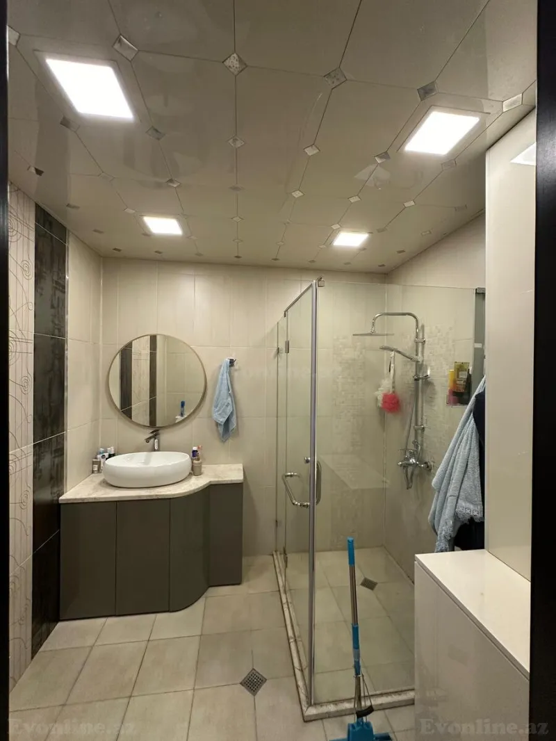 Satılır 3 otaqlı Mənzil Yeni tikili 120 m² 8-ci mikrorayon - şəkil 2