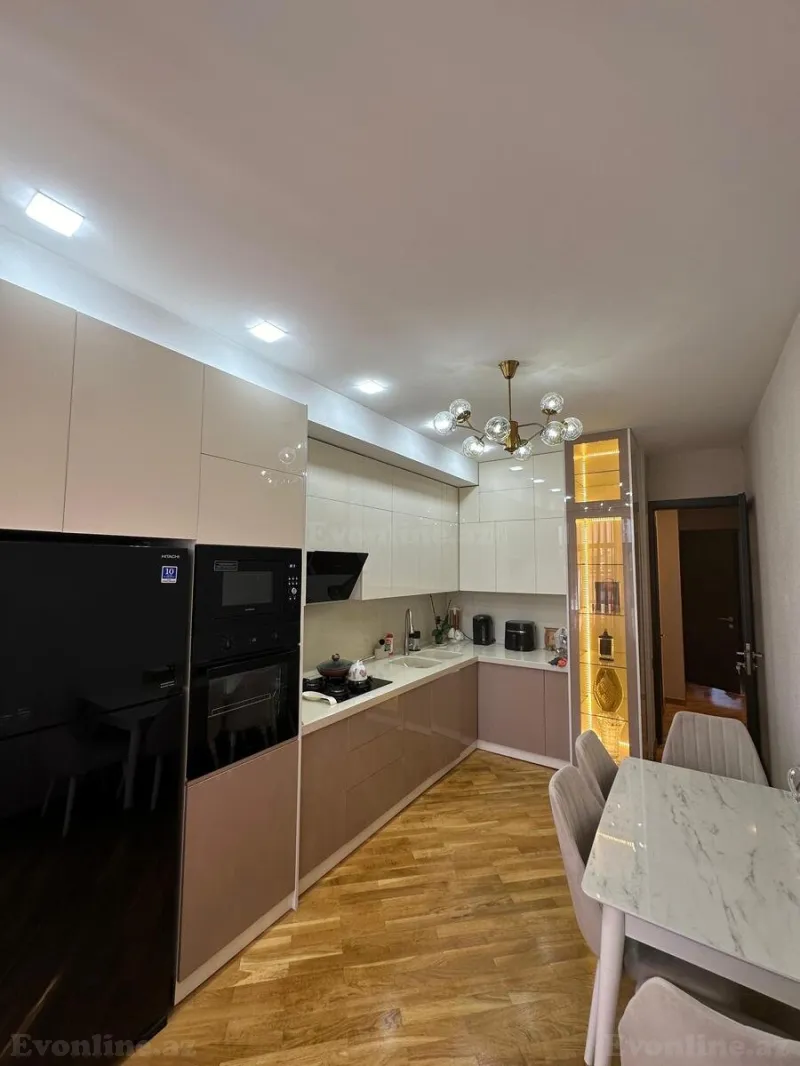 Satılır 3 otaqlı Mənzil Yeni tikili 120 m² 8-ci mikrorayon - şəkil 5