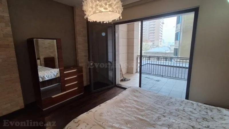 Kirayə verilir 2 otaqlı Mənzil Yeni tikili 90 m² Sahil m. - şəkil 10