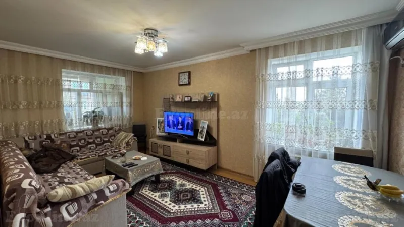 Bakı, Suraxanı r., Hövsanda 2 otaqlı mənzil satılır