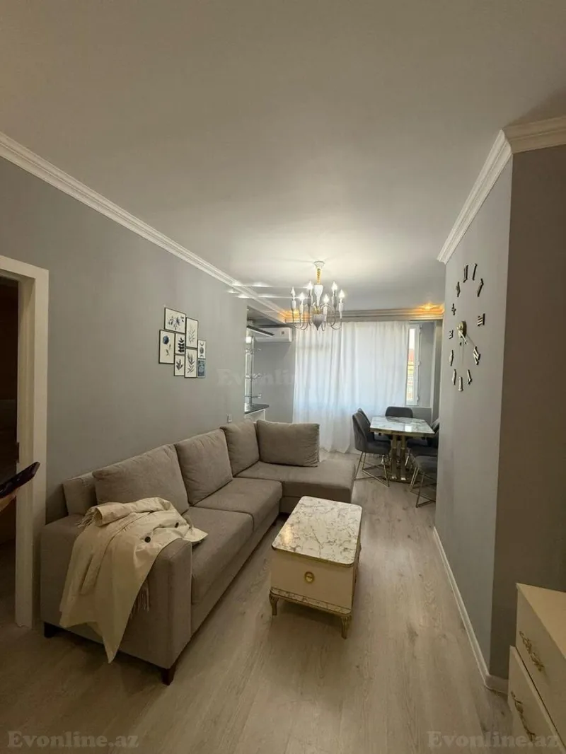 Kirayə verilir 2 otaqlı Mənzil Yeni tikili 45 m² 9-cu mikrorayon