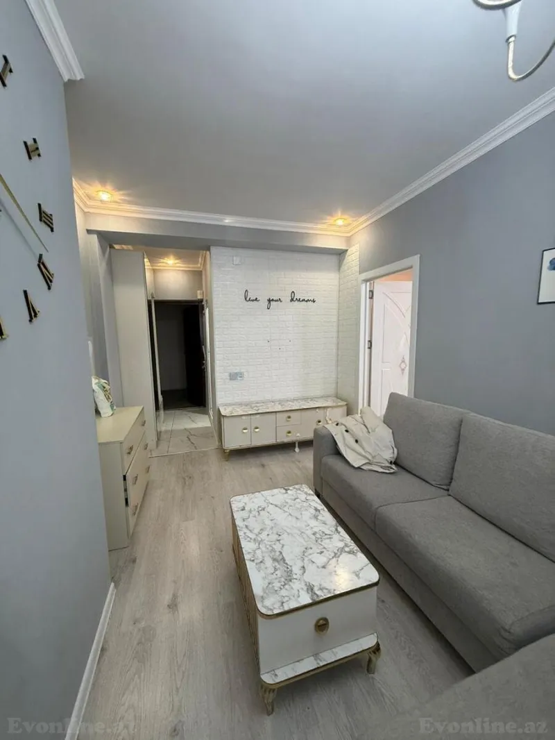 Kirayə verilir 2 otaqlı Mənzil Yeni tikili 45 m² 9-cu mikrorayon - şəkil 7